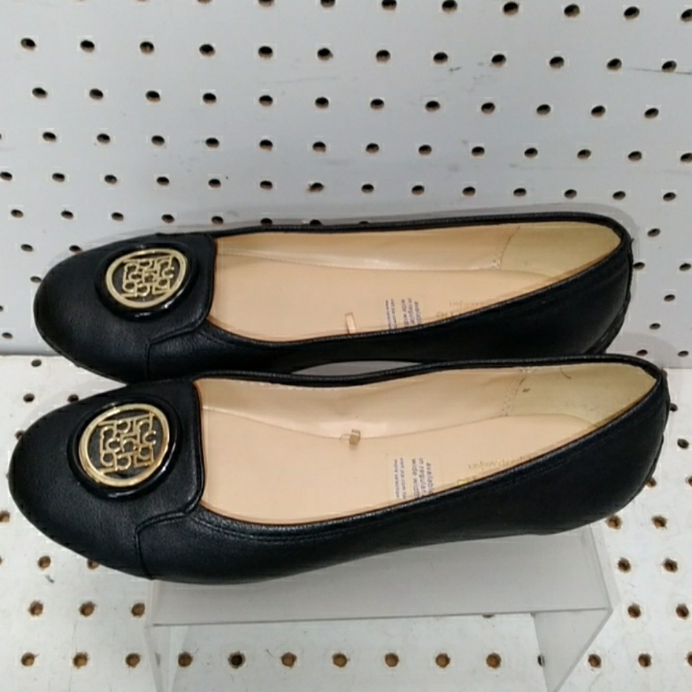 Liz Claiborne | Black Shoes | Women's Flat Heel Comfy Logo LC Lightweight  7.5M